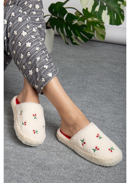 Unisex Kadın Kiraz Desen Pofuduk Çeyiz Bohça Ev Terliği Ses Yapmaz Kaymaz Taban Ev Terlik modelleri