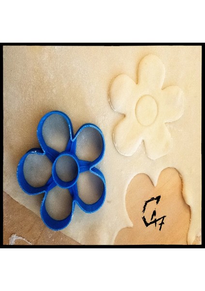 Yeni Çiçek Kurabiye Kalıbı T3961205