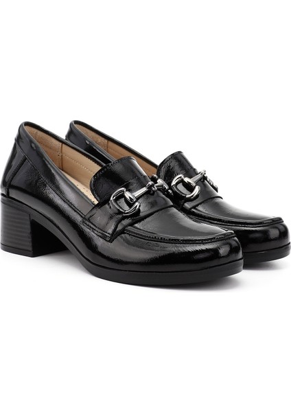 Kadın Siyah - Rugan Kısa Kalın Topuklu Hakiki Deri Ayakkabı fiyatları