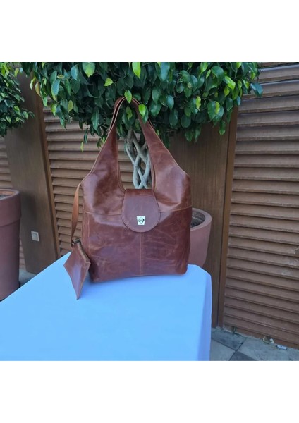 Randy Kapaklı Hakiki Deri Antik Taba Omuz Çantası