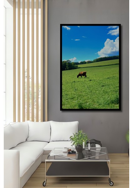 Çerçeve Görünümlü Yeşil Vadi Inek Manzarası Yağlı Boya Görünümlü Dekoratif Ahşap Ofis Kare Tablo