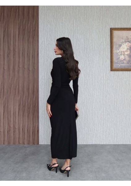 Uzun Kol Drapeli Yırtmaçlı Elbise indirimleri