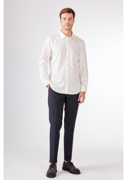 Kırık Beyaz Düz Slim Fit Uzun Kol Erkek Gömlek