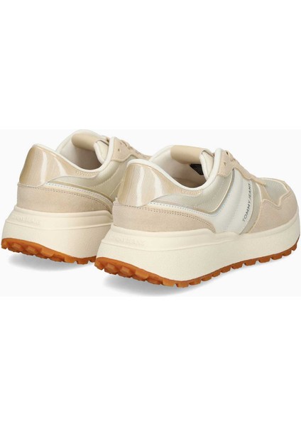 New Cola Kaymaz Taban Kadın Sneaker fırsatları