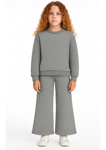 Kız Çocuk Küçük Taş Işlemeli Alt Üst Takım AK13595