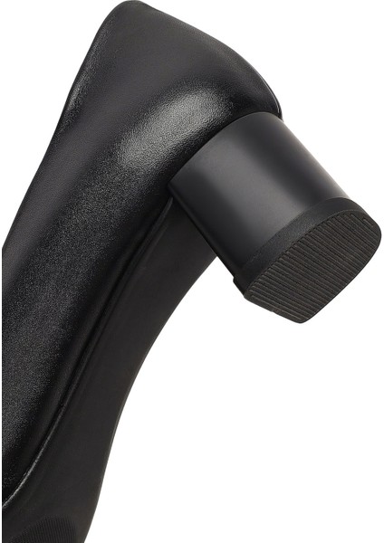 Flex Kadın Siyah Kalın Topuklu Deri Ayakkabı 25AFD380818