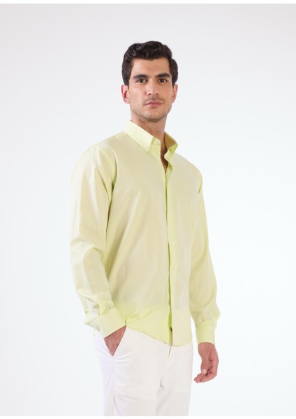 Açık Yeşil Erkek Regular Fit Düz Brent Düğmeli Yaka Uzun Kol Gömlek fiyatları