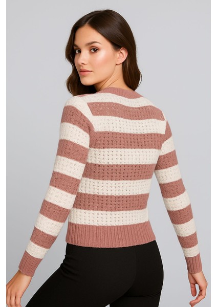 Kadın Önü Düğmeli ve Çift Renkli Triko Hırka modelleri