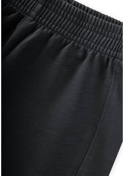 Geniş Kesim Pantolon 4-12 Yaş Siyah modelleri