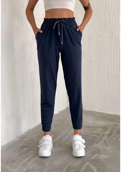 Kadın Yırtmaç Detaylı Dar Paça Modal Kumaş Eşofman Altı