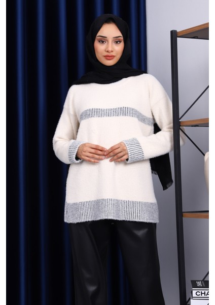 Krem Bisiklet Yaka Çizgili Angora Yumoş Triko Kazak