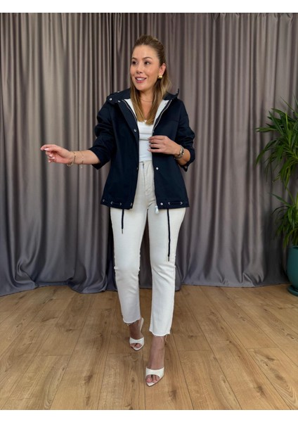 Lacivert Kapüşonlu Ceket indirimleri