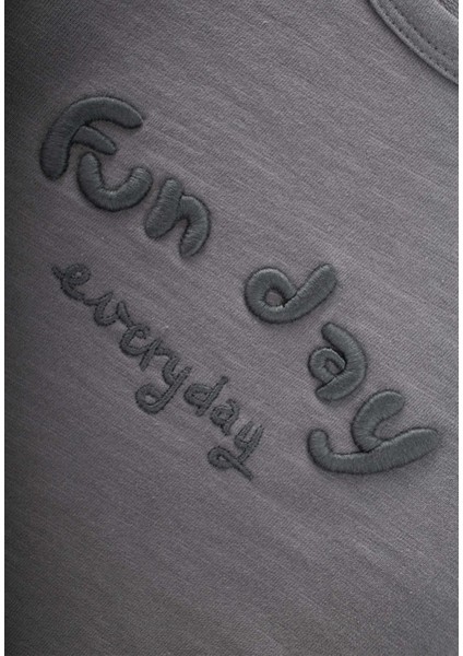 Nakışlı Sweatshirt 1-5 Yaş Vizon modelleri