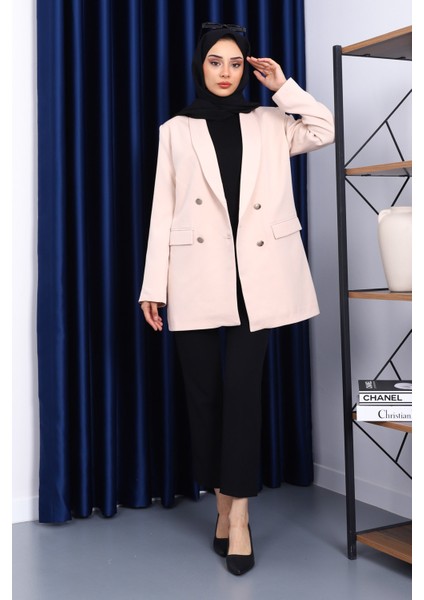 Bej Düğmeli Kruvaze Yaka Krep Ceket