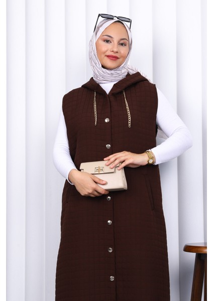 Kahverengi Kapüşonlu Kapitone Uzun Yelek modelleri