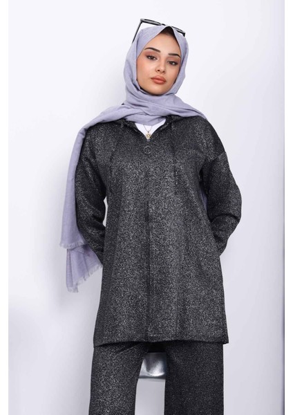 Gümüş Kapşonlu Simli Triko Takım modelleri