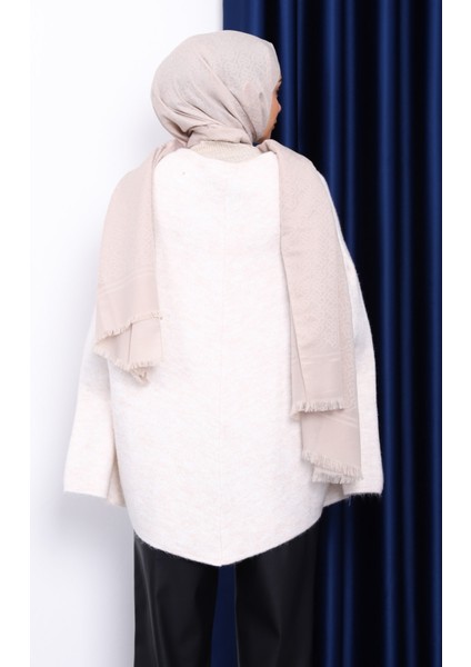 Krem Kemerli Şordonlu Triko Panço fırsatları