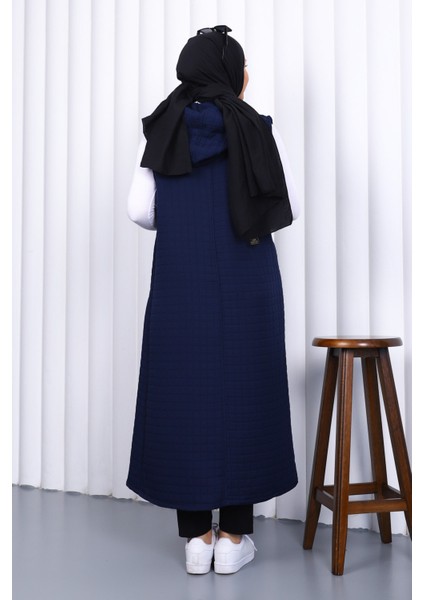 Lacivert Kapüşonlu Kapitone Uzun Yelek fırsatları