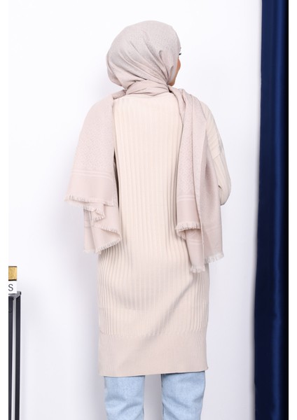 Taş Önü Kısa Arkası Uzun Triko Tunik fırsatları