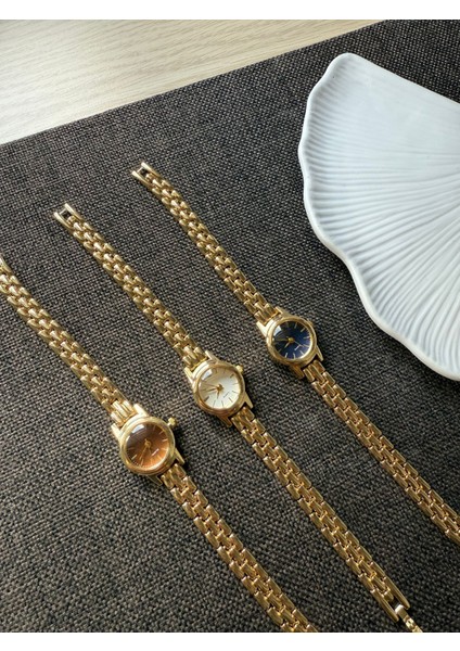 Retro Minimal Boncuk Kordon Vintage Kadın Kol Saati Minik Yuvarlak Lacivert fiyatları