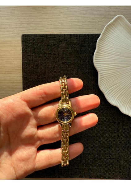 Retro Minimal Boncuk Kordon Vintage Kadın Kol Saati Minik Yuvarlak Lacivert indirimleri