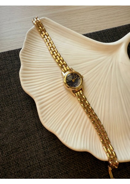 Retro Minimal Boncuk Kordon Vintage Kadın Kol Saati Minik Yuvarlak Lacivert