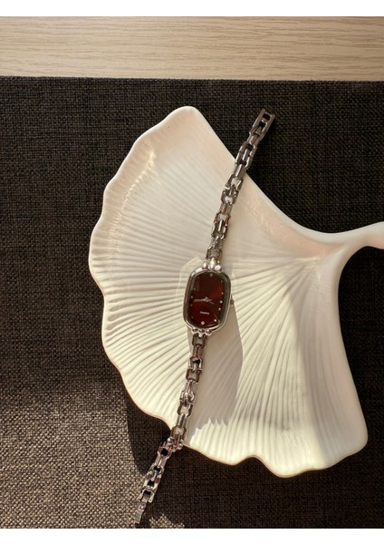 Retro Minimal Zincir Kordon Vintage Kadın Kol Saati