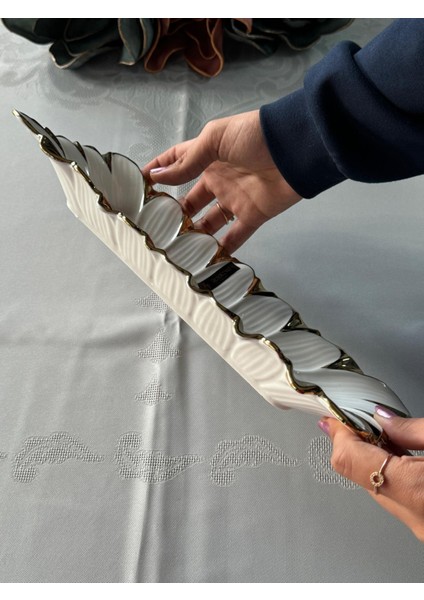 Flora Gold Dikdörtgen Sunum Tabak 32 cm fırsatları