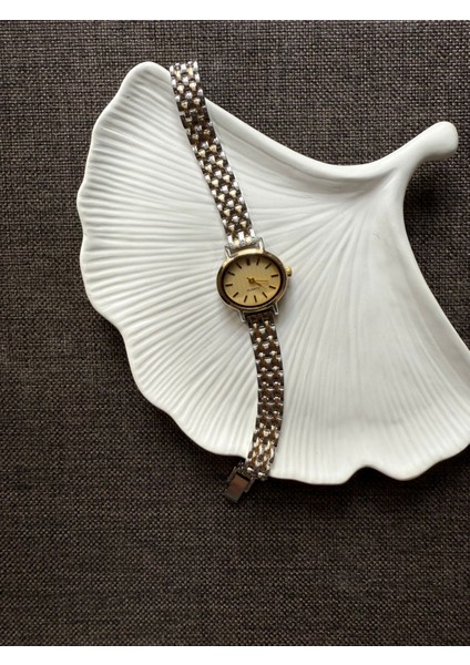 Retro Minimal Boncuk Kordon Vintage Kadın Kol Saati