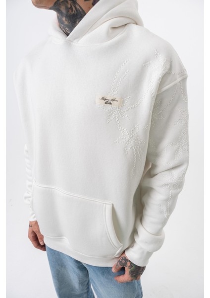 Erkek Minimalism Series Nakışlı Kapüşonlu Oversize Hoodie Ekru fırsatları