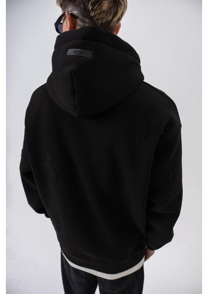 Erkek Süzene Nakış Detaylı Kapüşonlu Oversize Hoodie Siyah indirimleri