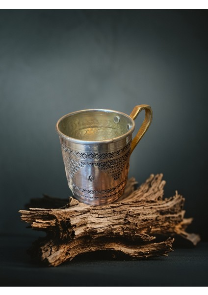 - 300 ml El Işçiliği Iç Dış Kalaylı Bakır Kulplu Bardak – Osmanlı Motifli, Sağlıklı ve Dayanıklı Içecek Bardağı ( Su ve Meşrubat Bardağı ) fiyatları