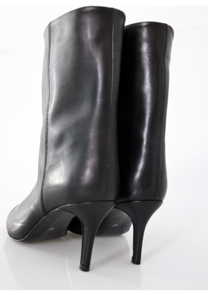 Siyah Topuklu Klasik Bot 25163 modelleri