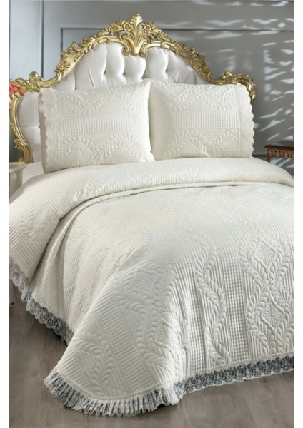 Bohem Dantelli Kapitoneli Ultrasonik Çift Kişilik Yatak Örtüsü Beyaz