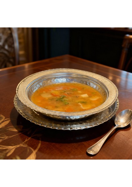 - El Işçiliği 2’li Iç Dış Kalaylı Bakır Tabak Seti – 17 cm Yemek Tabağı ve 19 cm Servis Tabağı, Osmanlı Tarzı Sunum ve Sofra Ürünleri