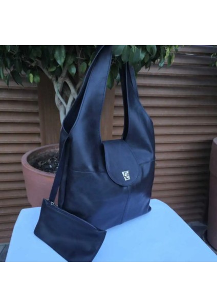 Randy Kapaklı Hakiki Deri Antik Lacivert Omuz Çantası