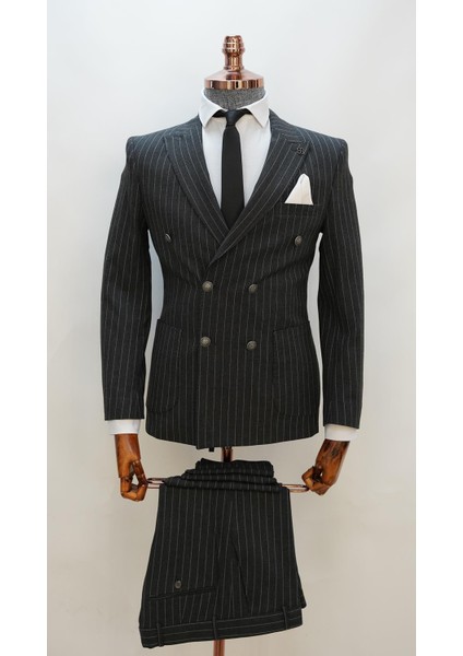 ECH.2443 Kruvaze Beyaz Çizgili Takım Elbise