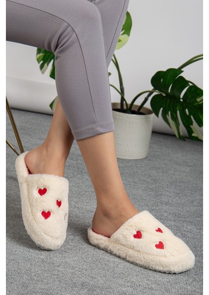Unisex Kadın Kalp Desenli Pofuduk Çeyiz Bohça Ev Terliği Ses Yapmaz Kaymaz Taban Ev Terlik fiyatları