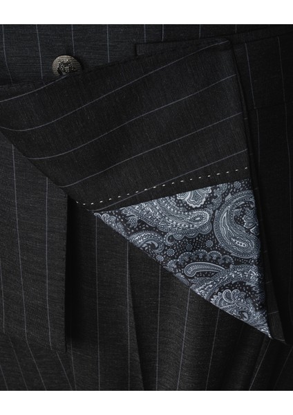 Ech. 2344 Geniş Çizgili Kruvaze Takım Elbise modelleri