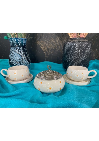 El Yapımı Papatya Desenli Seramik Çay & Kahve Seti – 2 Fincan, 2 Tabak ve Kapaklı Şekerlik – Cottagecore Tarzı El Boyaması Hediyelik Mutfak Seti - Sunum Seti - Keyif Seti - Doğum Günü Hediyesi fırsatları
