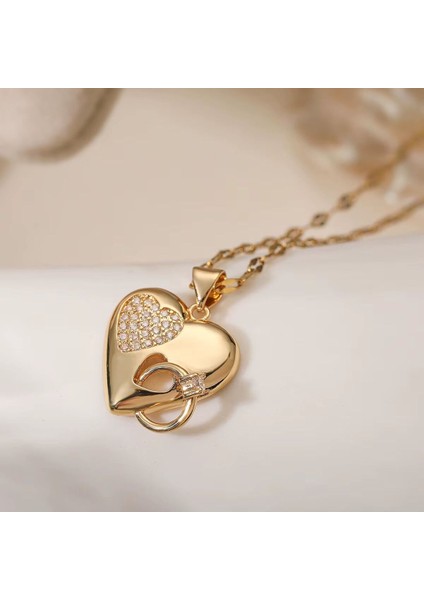 Çelik Gold Renk Kalp ve Yüzük Kolyesi Sevgiliye Muhteşem Bir Aşk Kolyesi Paslanmaz Çelik Antialerjik fiyatları