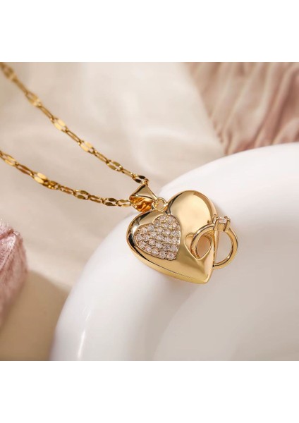 Çelik Gold Renk Kalp ve Yüzük Kolyesi Sevgiliye Muhteşem Bir Aşk Kolyesi Paslanmaz Çelik Antialerjik modelleri