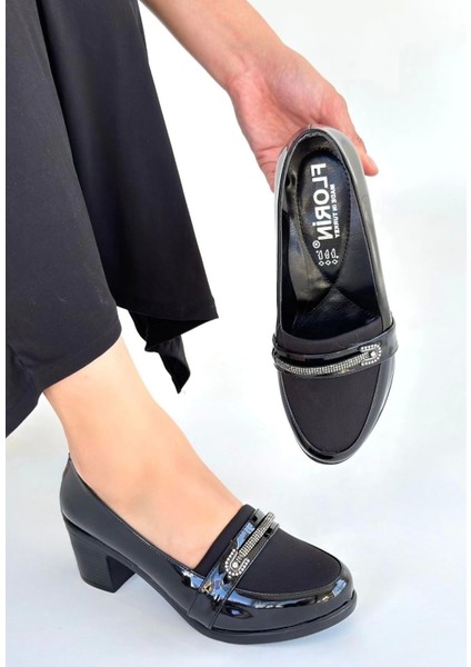 Yoer Siyah Rugan Dolgu Topuk Ayakkabı