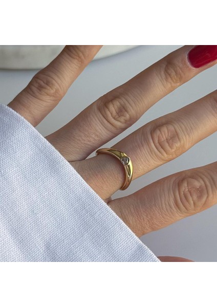 Çelik Kalpli Yüzük