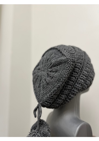 Kadın Ponponlu Kışlık Örgü Bere Şapka fiyatları