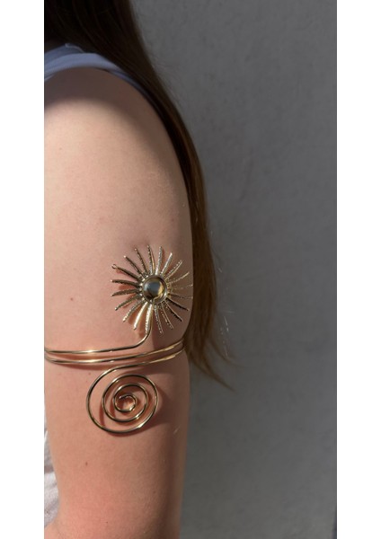 Gold Güneş Detaylı Paslanmaz Çelik Ayarlanabilir Kadın Pazu Bileklik Kol Kelepçesi Armcuff fiyatları