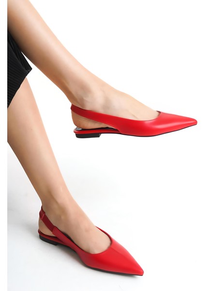 Kadın Lcy Babet – Kırmızı Cilt, Sivri Burun, Lastikli ve Konforlu Şık Tasarım