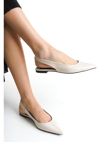 Kadın Lcy Babet – Bej Cilt, Sivri Burun, Lastikli ve Konforlu Şık Tasarım