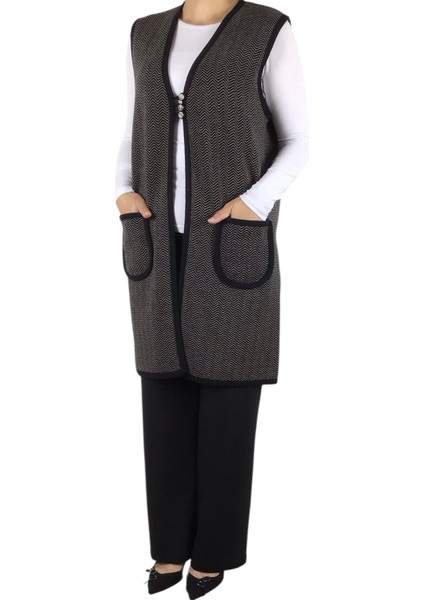 Kadın Desenli Üç Düğmeli Kalın Kışlık Yelek