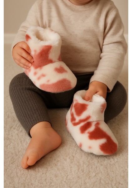 Çocuk ve Bebek Wellsoft Ev Botu, Inek Desenli Panduf, Kışlık Peluş Patik Bot indirimleri